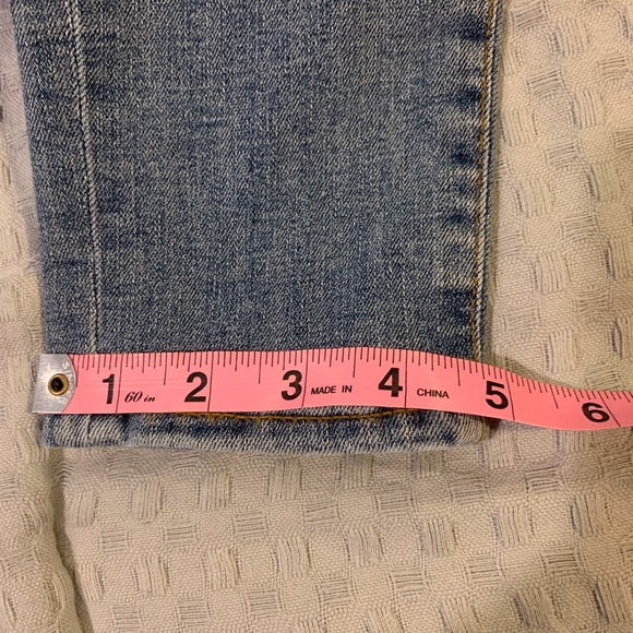 Guess jeans BNWOT - Picture 10 of 13